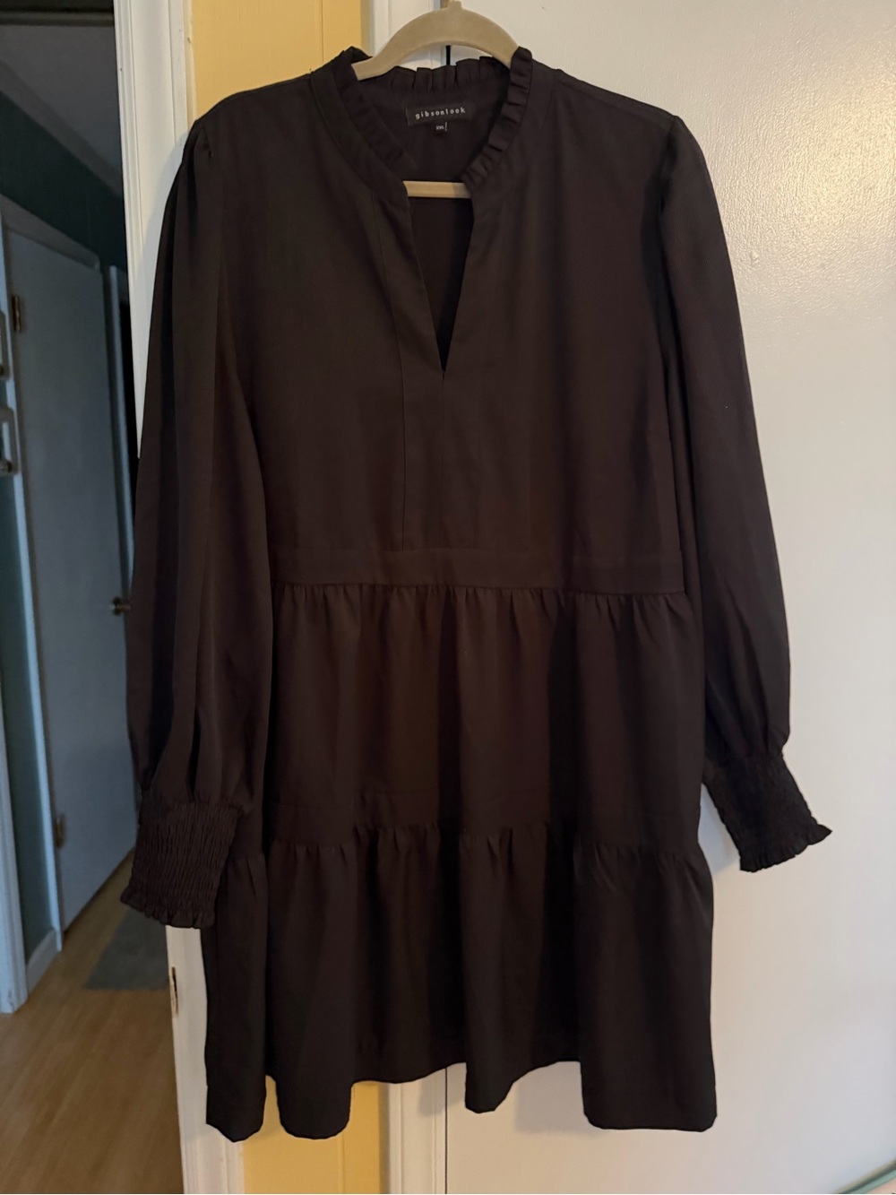 Gibson look 2X little black dress